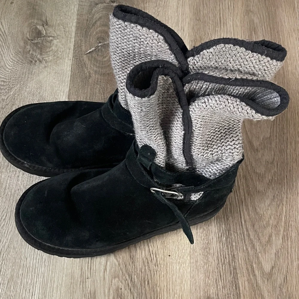 UGG Australia Nyla boots in black suede with a gray knit shaft and buckle strap